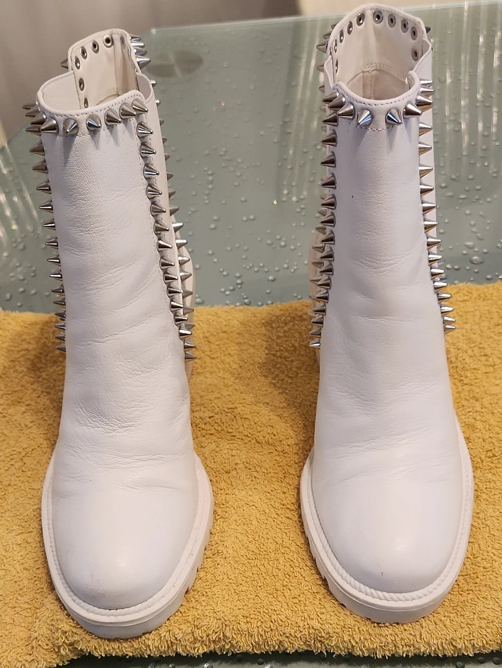 Jessica Simpson White Spike-Trim Ankle Boots